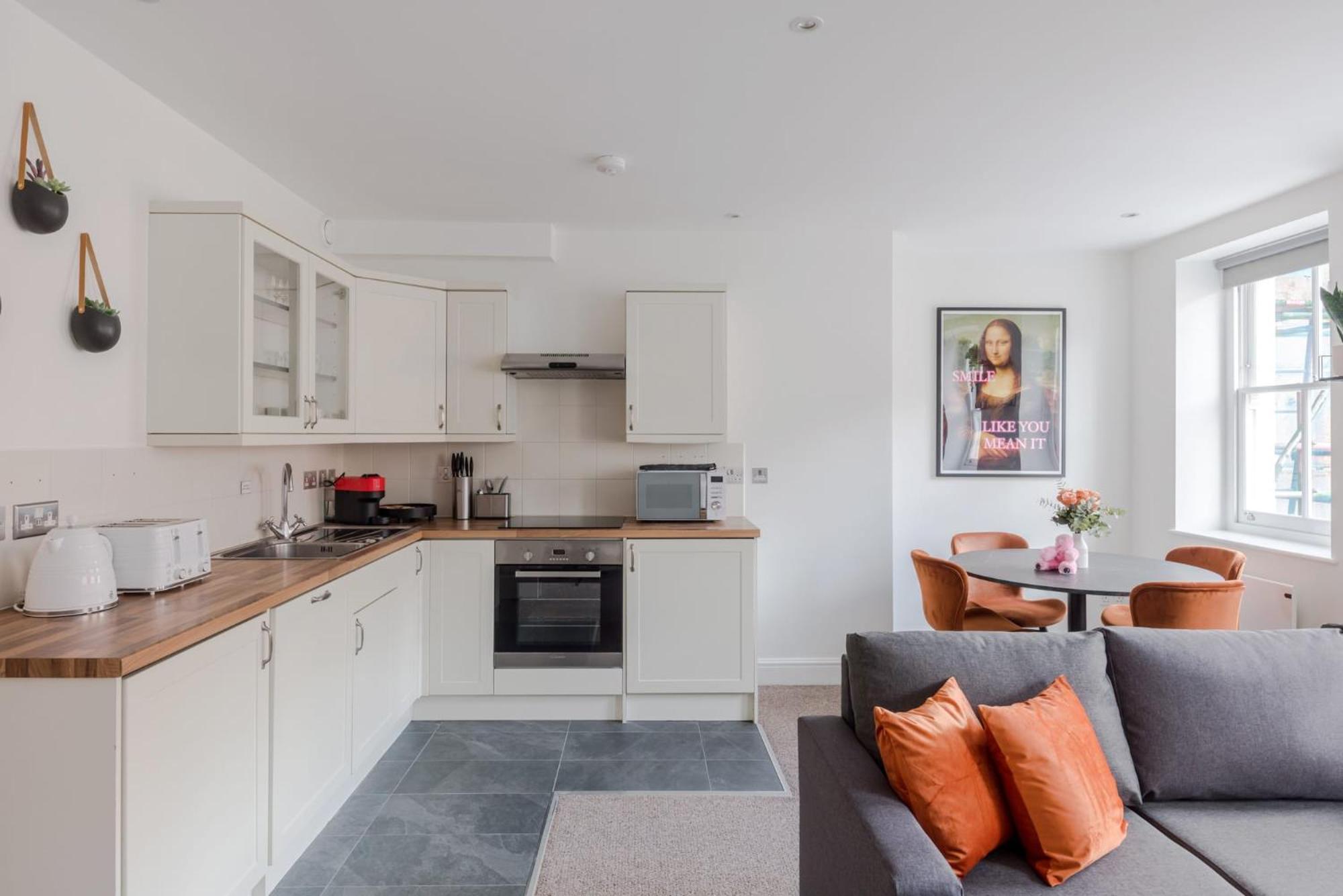Apartament The Sensual Breeze - Fitzrovia - Frankie Says Londyn Zewnętrze zdjęcie